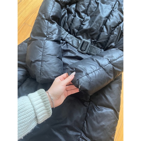 Mackage Black Puffer Coat Fur Hood Zip Front Pockets Warm Winter Womens Medium - Picture 13 of 13